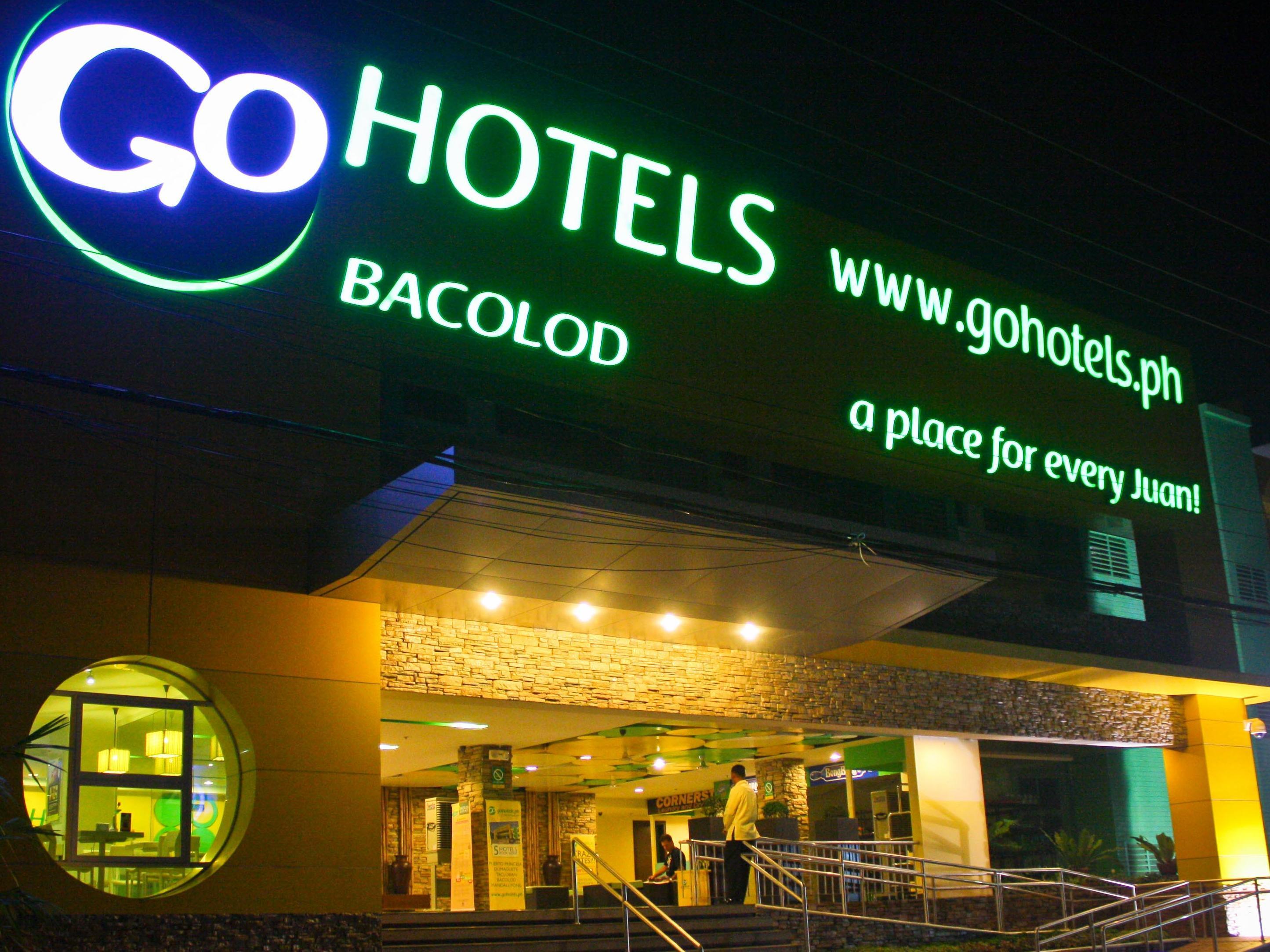 Go Hotels Bacolod Kültér fotó