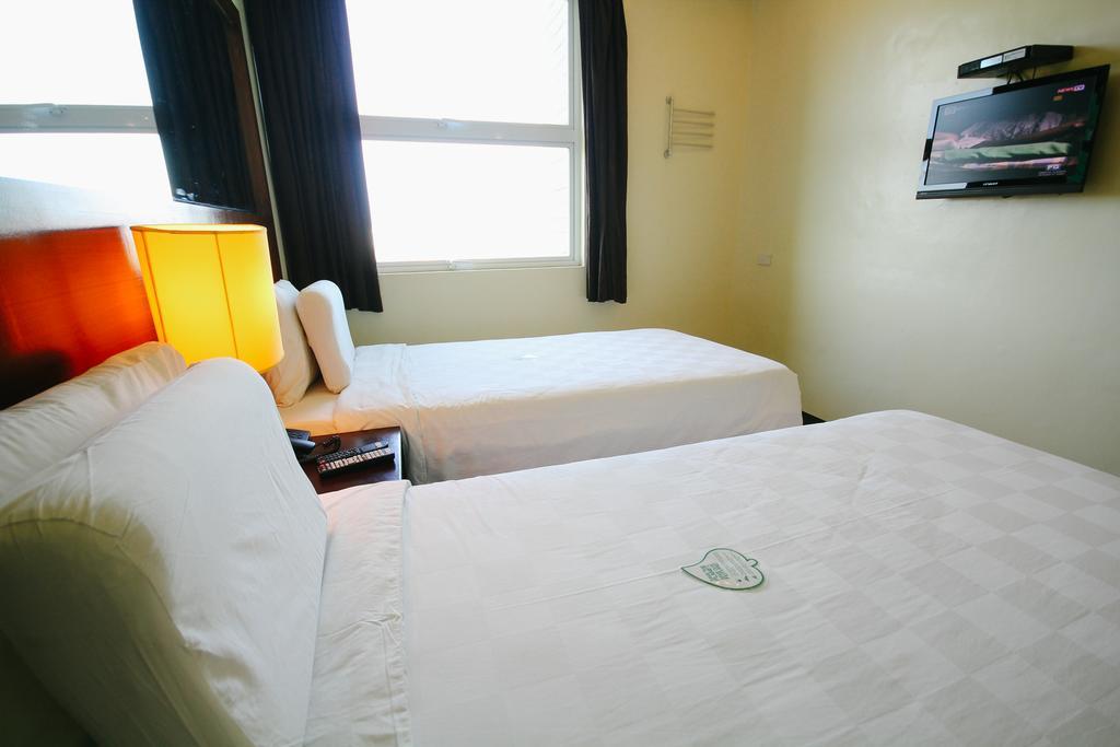 Go Hotels Bacolod Kültér fotó
